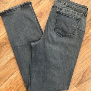 NYDJ Marilyn Straight Jeans Women’s Size 14 Extra Long 34” Inseam Stretch Denim